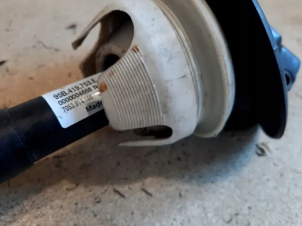 Porsche Macan ohjauspylvään risti OEM 95B419753E image 3