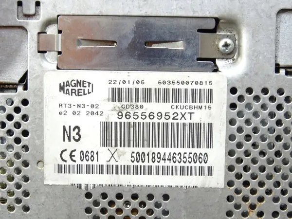 Radio OEM 96556952XT para Peugeot 307 SW 2002-2009 image 4
