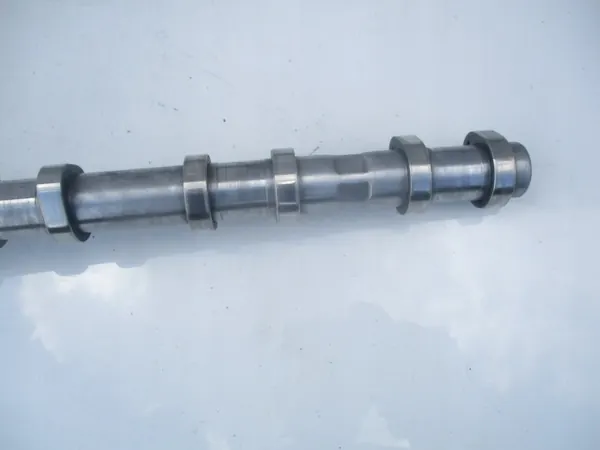 Árvore de cames escape OEM 55570028 1.6 CDTI image 3