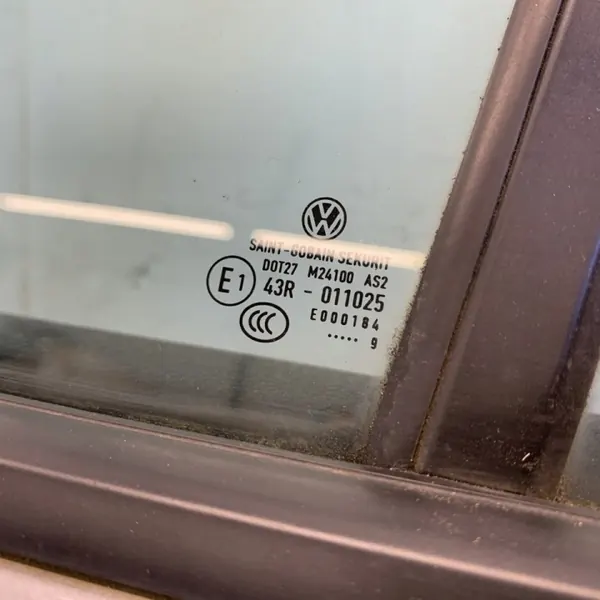 OEM 9854258525684258745652541 Vänster Bakdörrsglas 2 st image 7