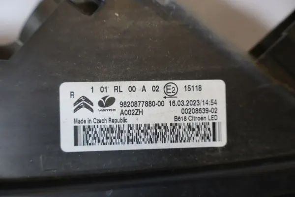 Citroen C3 III Oikea LED DRL Valo OEM 9820877880-00 image 3