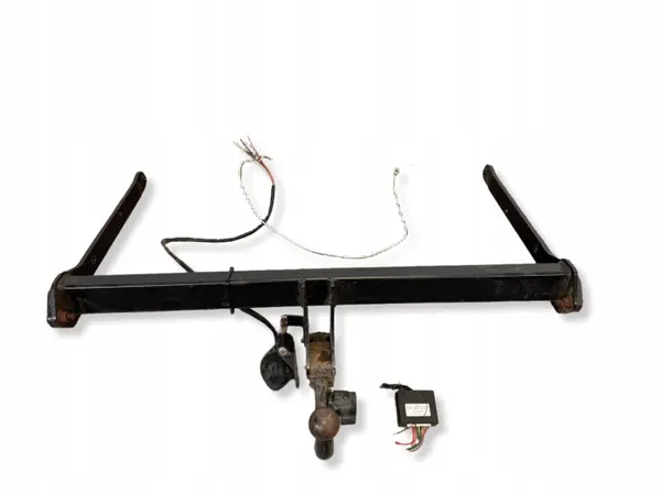 Gancho de remolque Mazda CX-3 2015-2021 OEM PWE11455 image 2