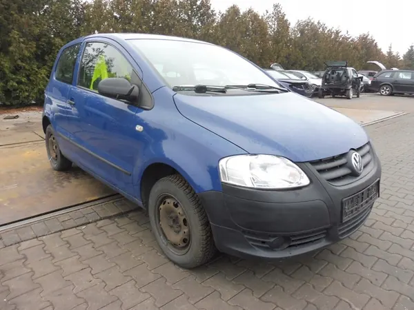 Motorhuv VW Fox image 6