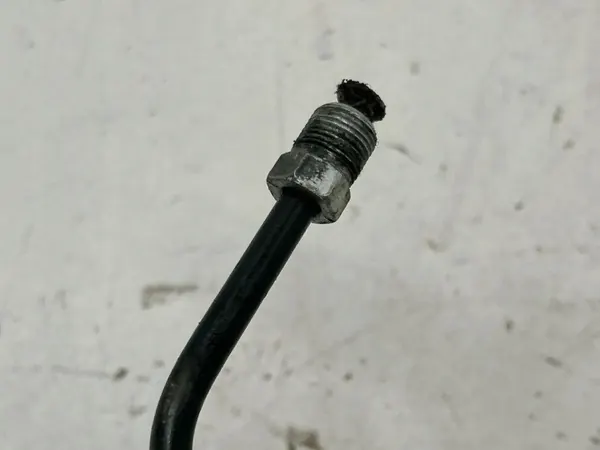 Bremsleitung Subaru Forester OEM 26522AA020 image 6
