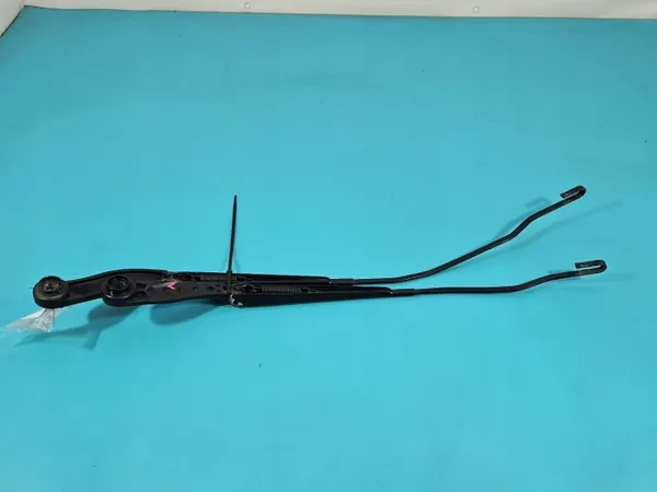 Torkararm framsats vänster höger Dodge Journey OEM 405212788 image 3