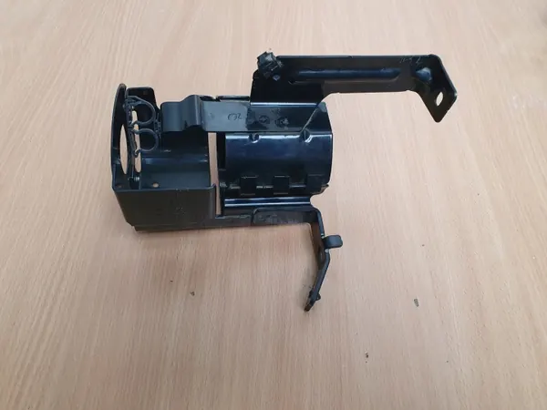 Kraftstofffiltergehäuse OEM A4474708 Mercedes-Benz Vito image 7