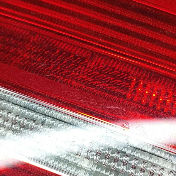 Luz LED Trasera Izquierda VW Passat B8 Sedan image 5