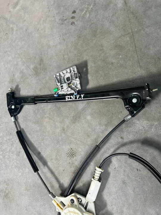 Regulador de ventana delantera derecha Mercedes SL R230 image 3