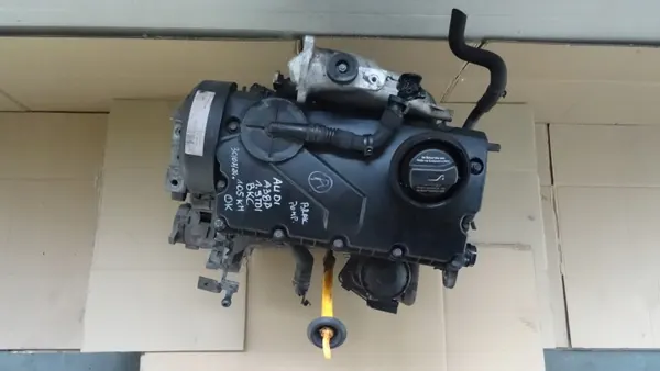 Motor 1.9 TDI BKC usado para Audi A3 8P, VW Golf V image 5