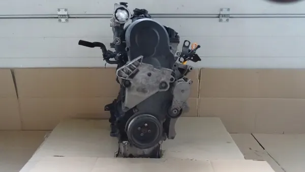 Motor 1.9 TDI BKC usado para Audi A3 8P, VW Golf V image 9