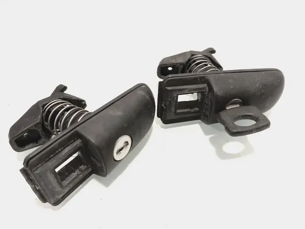 1999 Mercedes-Benz Sprinter W901 W902 W903 W904 Slotcilinder image 1