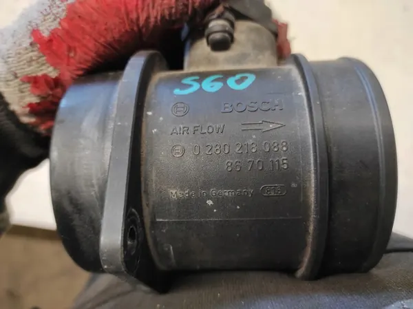 Massenluftsensor VOLVO S60 1 I 00- 2.4 D5 image 5