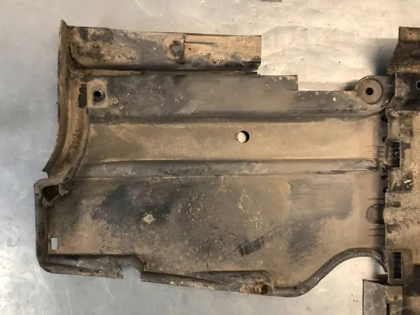 Left Underbody Shield OEM 8K0825207D for Audi A5 8T image 10
