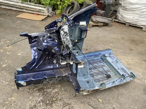 Audi Q4 e-tron F4B 2024 Voor Rechter Spatbord OEM 265159 image 3