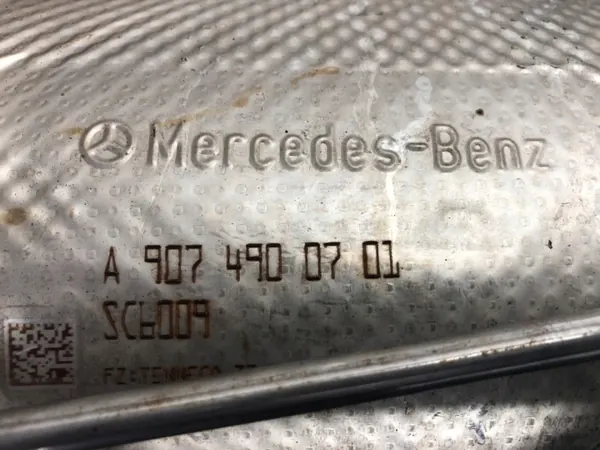 Catalizador OEM A9074900701 para Mercedes Sprinter image 3
