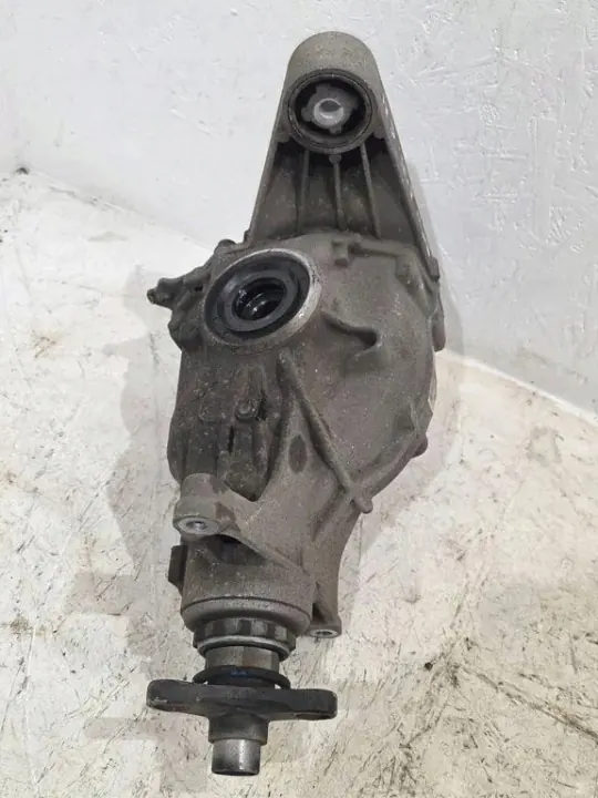 Hinterachsdifferential OEM 8647115 für BMW G30 G31 G32 image 4