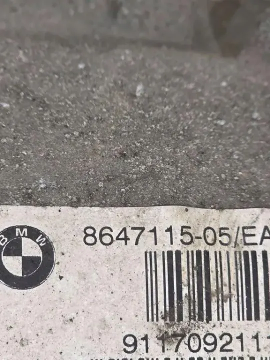 Hinterachsdifferential OEM 8647115 für BMW G30 G31 G32 image 5