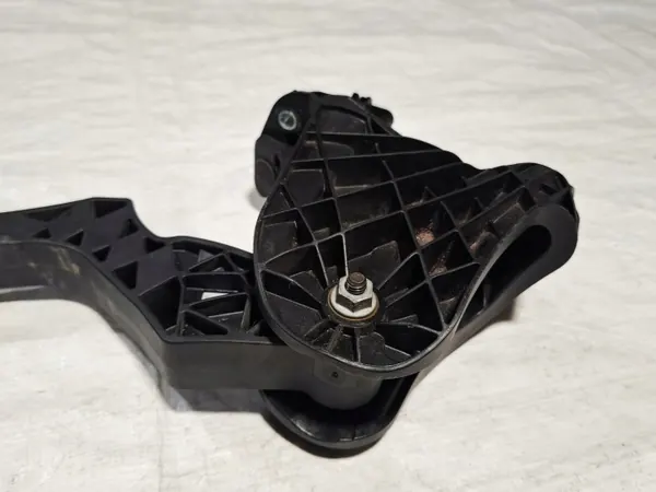 Cilindro maestro embrague OEM 1K1721059DL para SEAT image 3