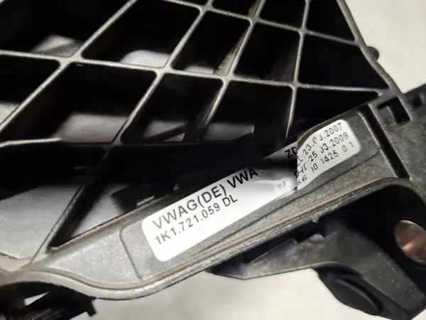 Cilindro maestro embrague OEM 1K1721059DL para SEAT image 7