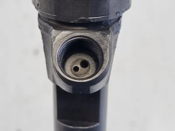 Injecteur Bosch 0445110070 Mercedes Sprinter 2.2 image 5