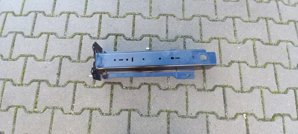 Viga de refuerzo Tesla Model 3 OEM 1759006-00-B image 2