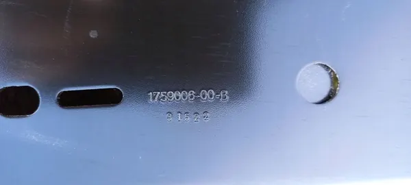 Viga de refuerzo Tesla Model 3 OEM 1759006-00-B image 3
