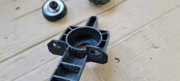 A6 C8 4K Kylarfäste 4K0805201 A7 4K image 7