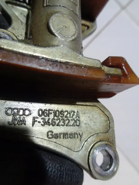 Tendeur de chaîne de distribution OEM 06F109217A Audi A6 2.0 TFSI image 6