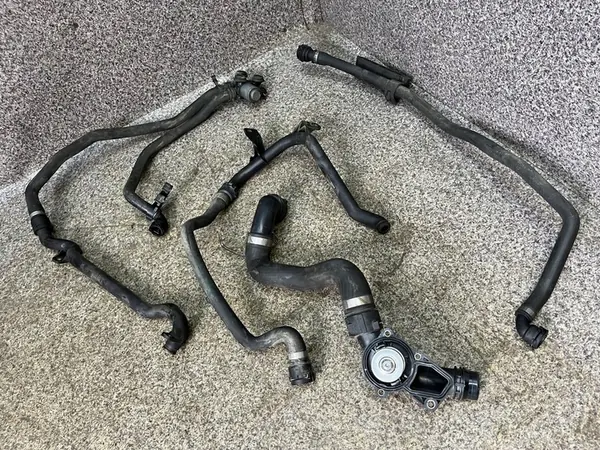 Vesimanifoldsähkösäätöletku BMW X3 E83 2.5i M54 image 4