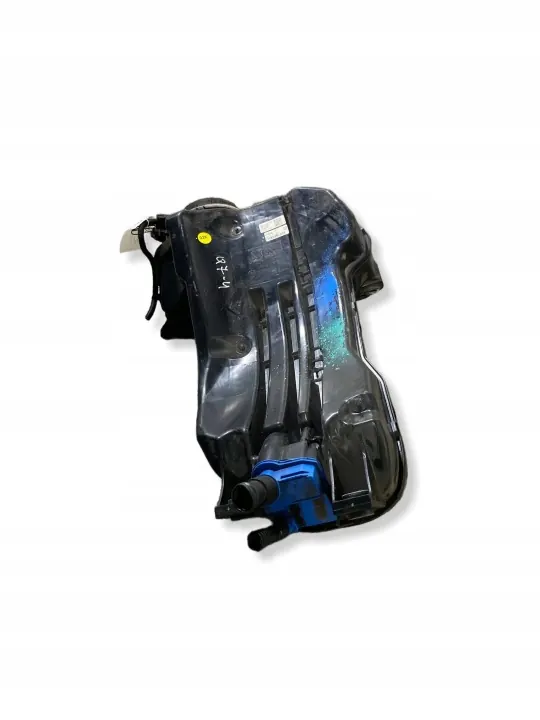 Tanque AdBlue Audi Q7 OEM 4M0131878BE Usado image 3