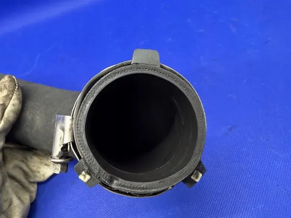 AUDI A6 A7 C7 3.0 TDI Intercooler Schlauch 4G0145738AB image 5