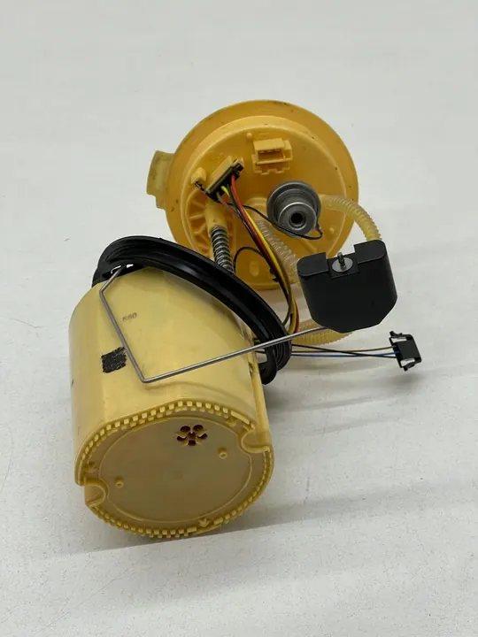 Bomba de combustível AUDI A6 C7 2.0 / 3.0 TDI OEM image 6