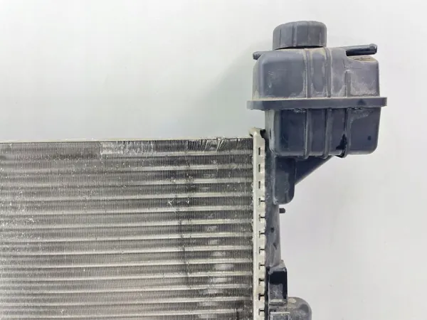 Radiateur d'eau Mercedes-Benz OEM 1685000208 Occasion image 8