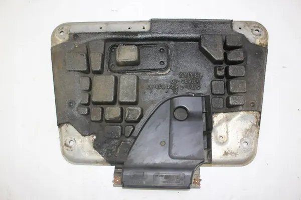 BMW X3 E83 3.0D Protector Motor OEM 3415148 image 2