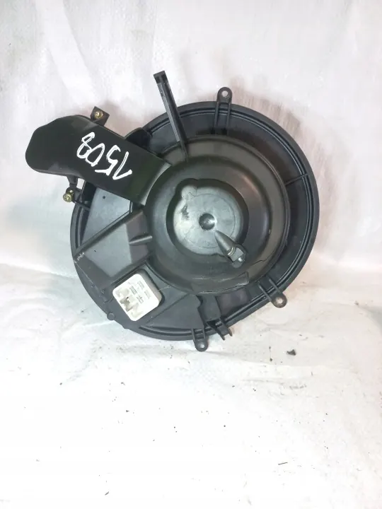 Ventilateur Volvo XC90 2005 OEM RHD28421 image 4
