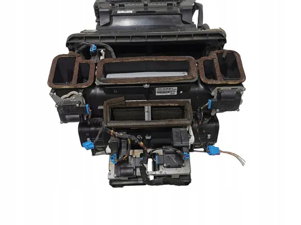 Verwarmer Audi A8 D3 4.2 TDI 4E0820003Q image 3