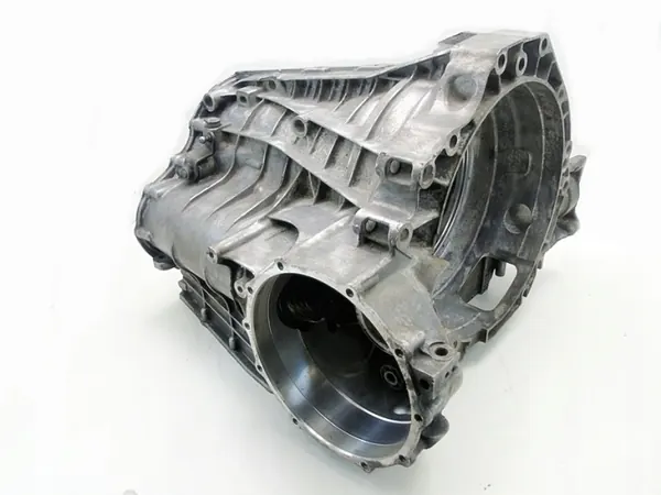 OEM 0B5301103L Framväxellådshus Audi S-Tronic image 4