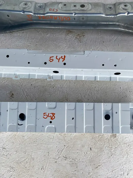 Obere Abdeckungsstütze Outlander 3 image 9