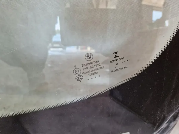 Frontscheibe BMW F33 F83 OEM 51317285912 Gebraucht image 3