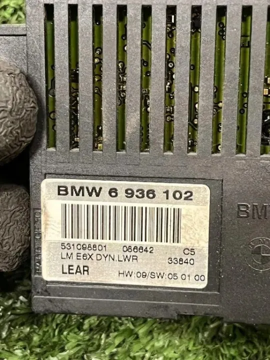 BMW 5 Touring E61 ajovalomoduuli OEM 086642 image 3