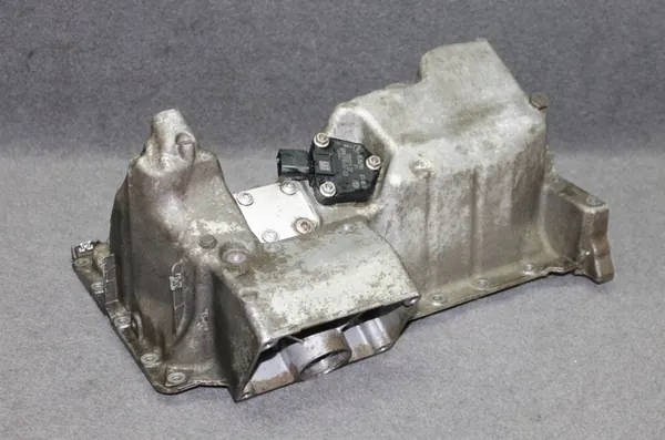 BMW F22 F30 F34 F25 2.0iX 2.8iX Oljepanna - 7601942 image 4