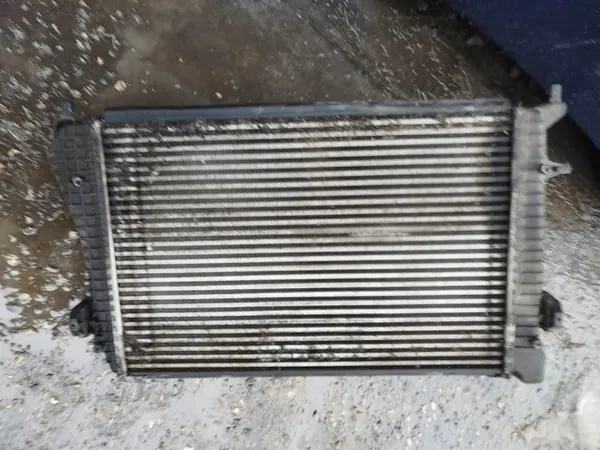 Intercooler Audi A3 Golf 5 Altea 1.9 TDI image 4