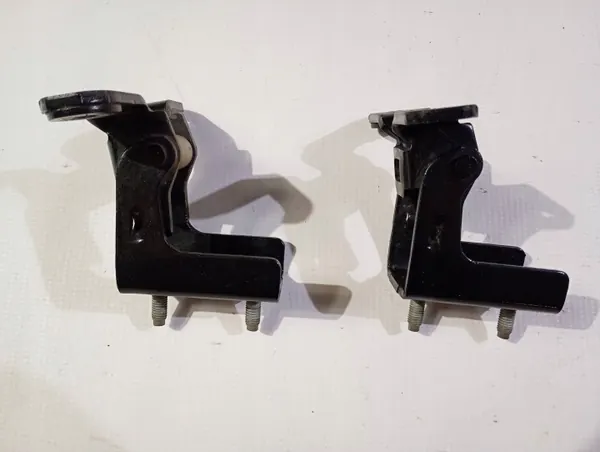 Bakvänster dörrgångjärn OEM KKM23064 Ford F150 image 4