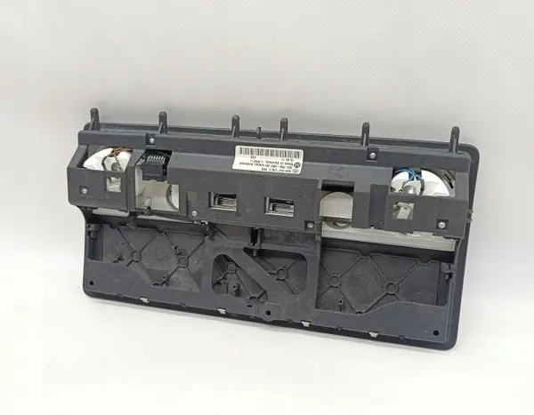 Éclairage intérieur VW Phaeton OEM 3D0947136F - Occasion image 3