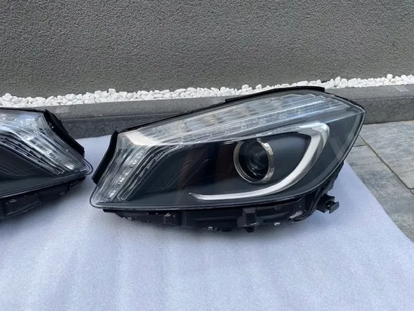 Mercedes A-Klasse W176 Bi Xenon LED Koplampen image 2