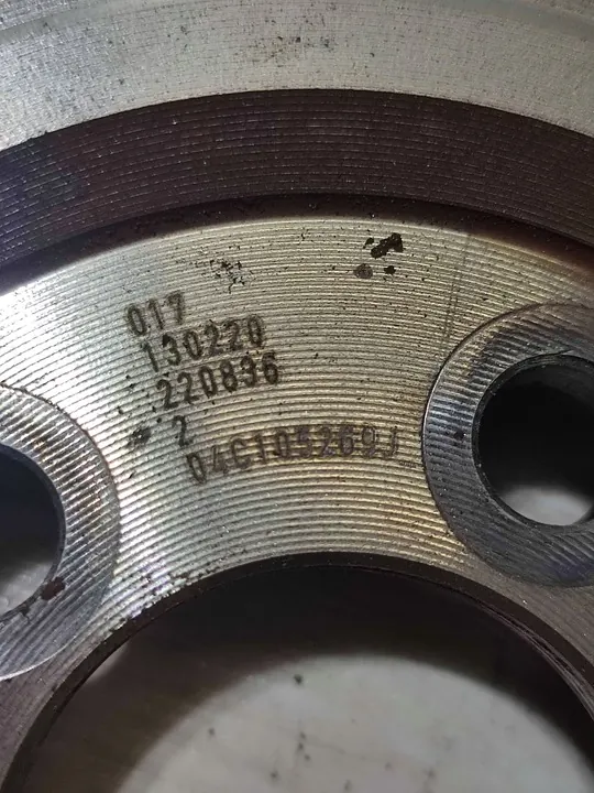 Volante Skoda Scala 2020 OEM 04C105269J image 3