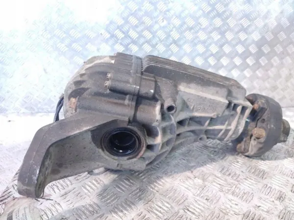 Différentiel arrière OEM 4460310032 pour Mercedes ML W164 image 3