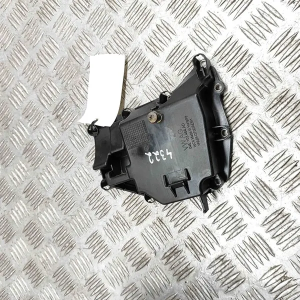 Oljesepartor SEAT ATECA (KH7) 1.5L 110kw 04E103464AD image 3