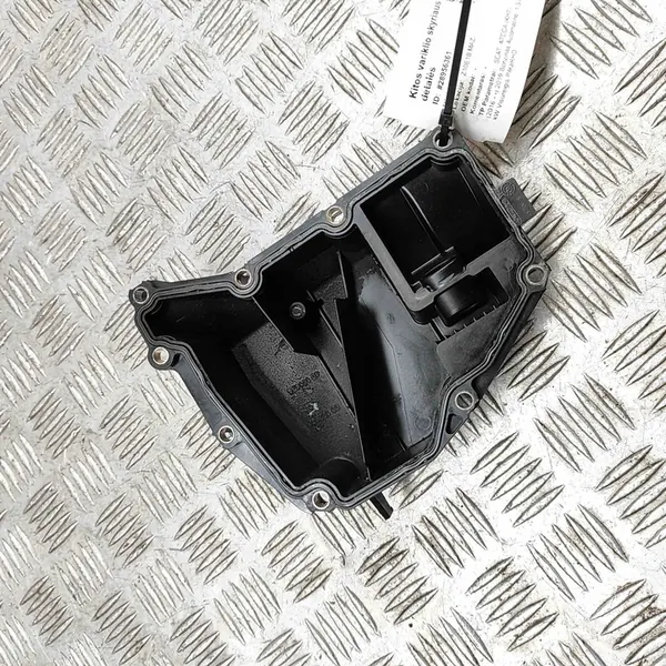 Oljesepartor SEAT ATECA (KH7) 1.5L 110kw 04E103464AD image 4