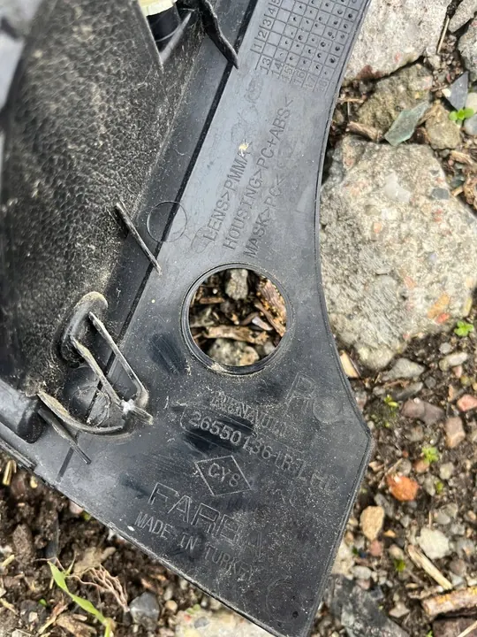 RENAULT TWINGO III 1.0 SCe Höger Baklykta 265501361R image 3